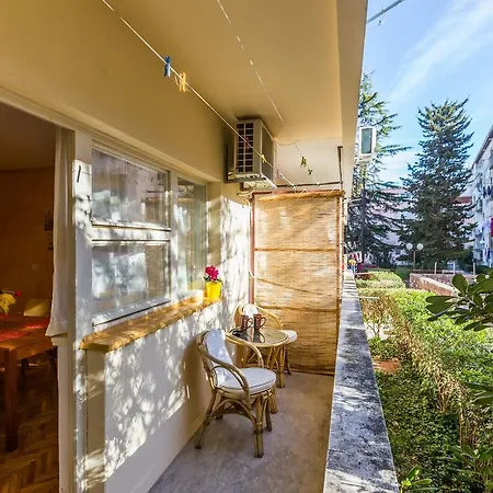 Lavender Apt. W. Balcony In Old Town Zadar Room photo