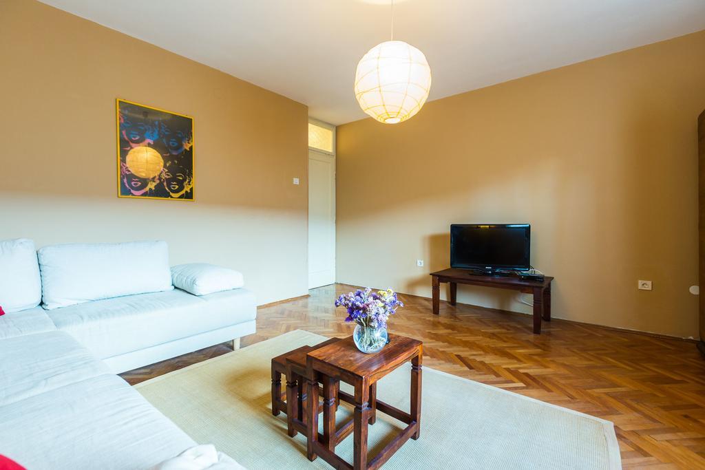 Lavender Apt. W. Balcony In Old Town Apartment Zadar